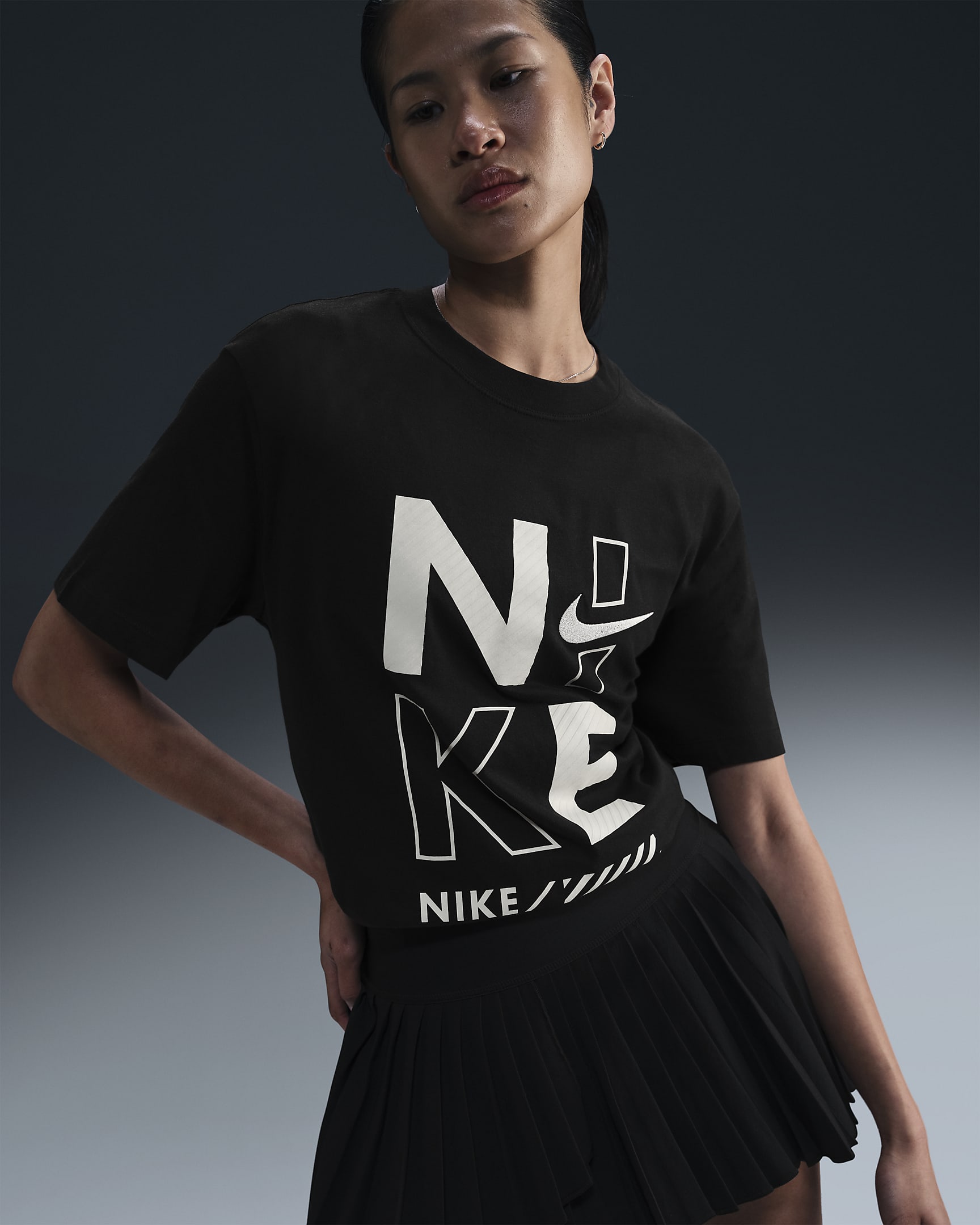 Camiseta Nike Sportswear Feminina